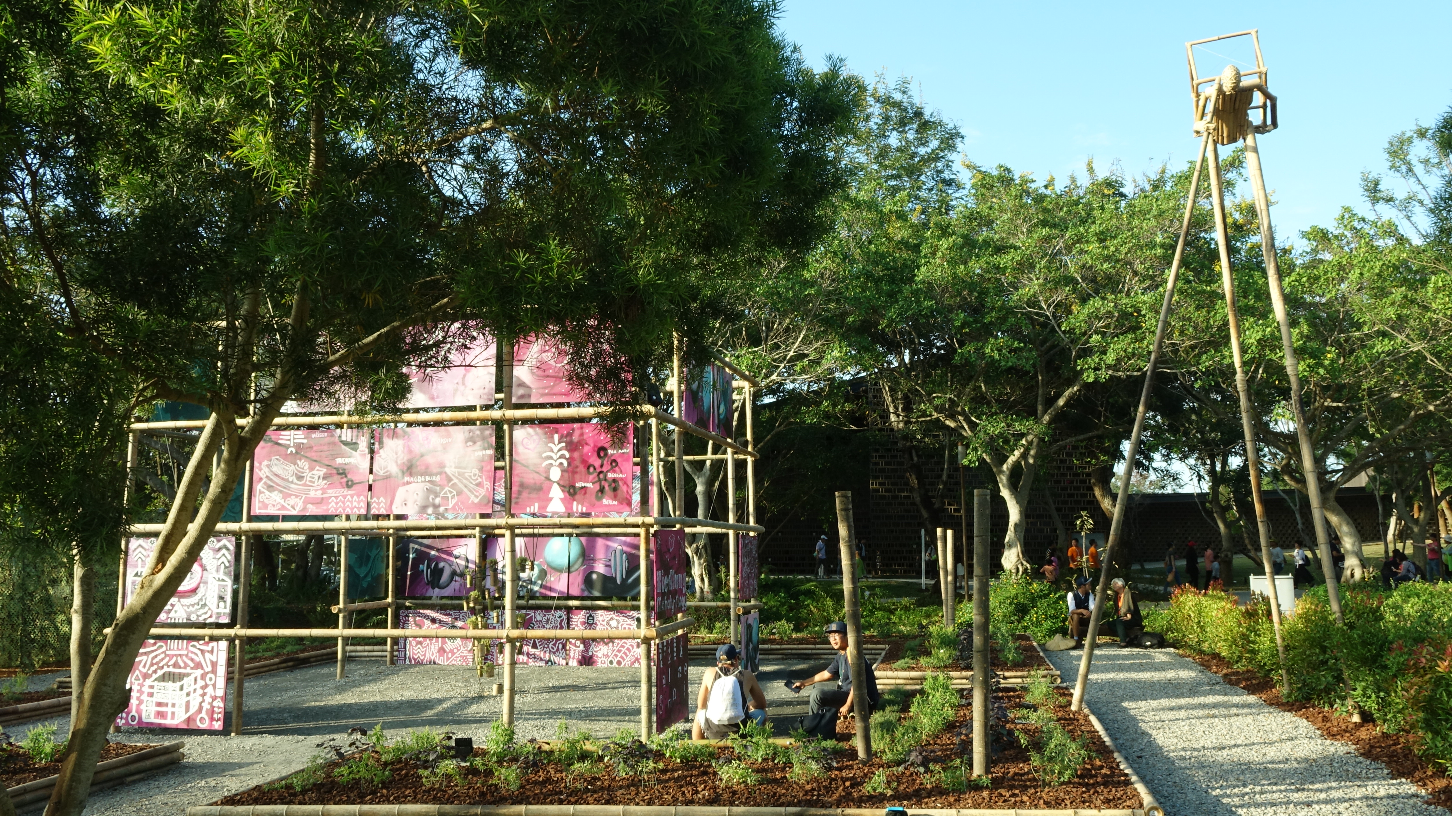 Bambus und Bauhaus: Deutscher Pavillon auf der Flora Expo
