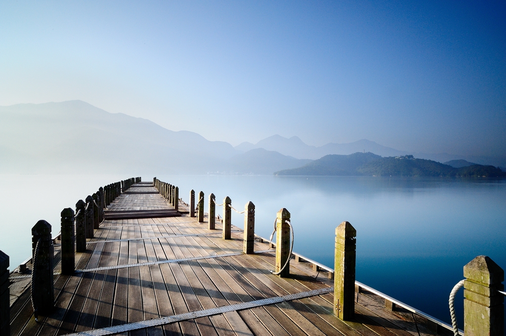 Reise zum Sonne-Mond See