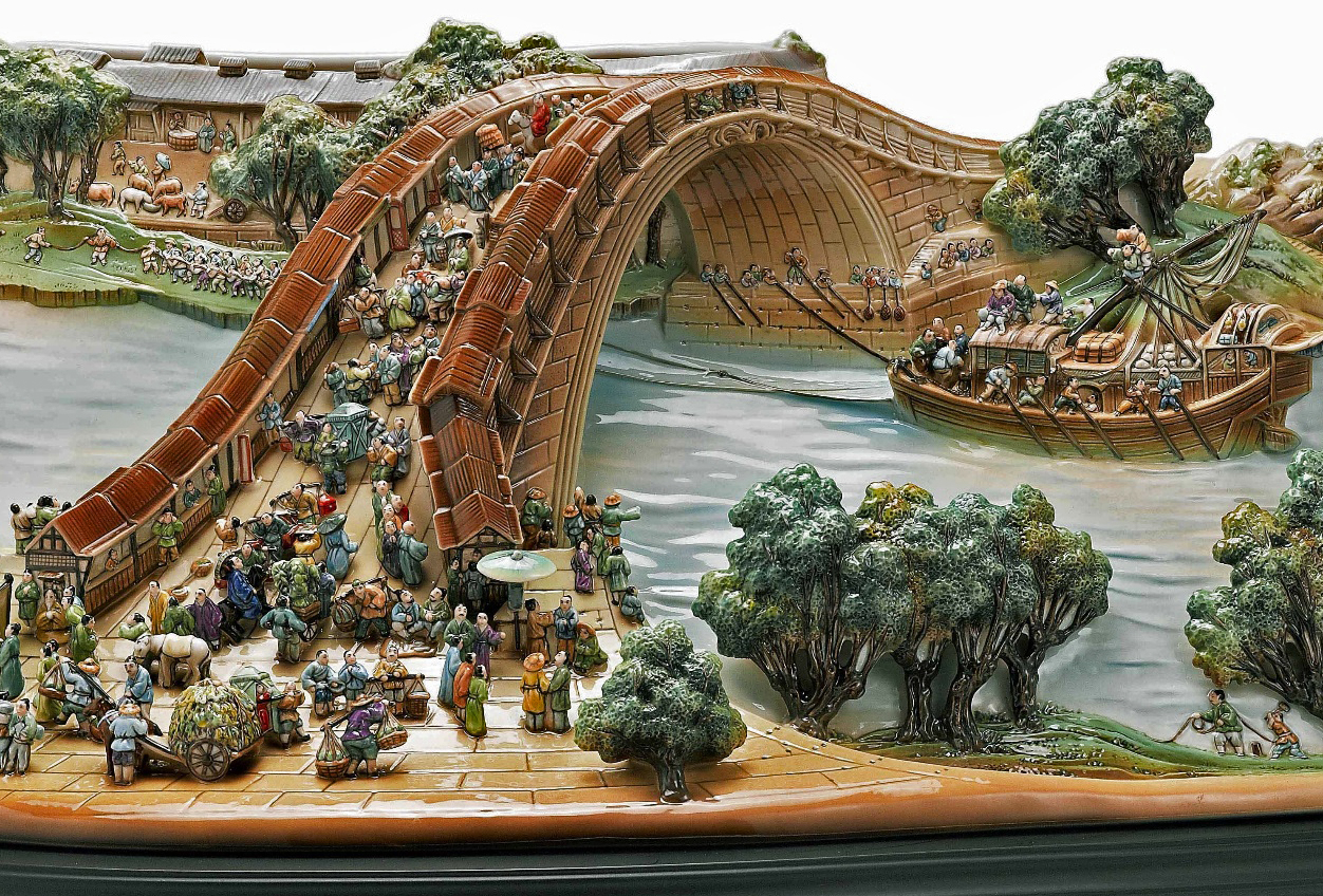 Die Qingming-Rolle als Porzellan