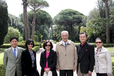 Vizepräsident besucht Castel Gandolfo