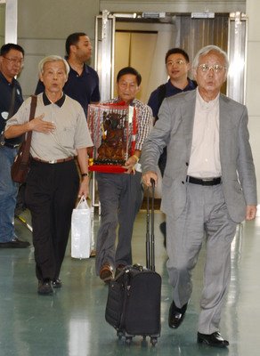 PM Jiang: Mindestlohnanhebung entsprechend der Wirtschaftssituation