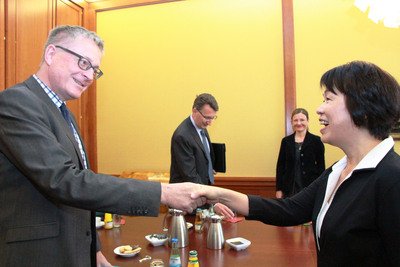 Kulturministerin Lung im Auswärtigen Amt in Berlin