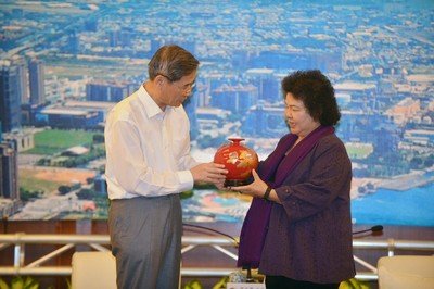 Bürgermeisterin von Kaohsiung trifft chinesischen Offiziellen