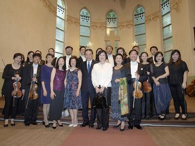 First Lady mit Taipei Philharmonikern im Baltikum
