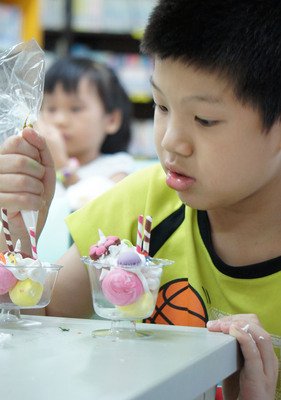 Väter in Taiwan haben nur wenig Zeit für ihre Kinder