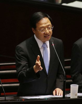Premier kündigt Untersuchung von importierten Ölen an