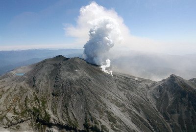Vulkanausbruch in Japan verzögert Flüge aus Taiwan