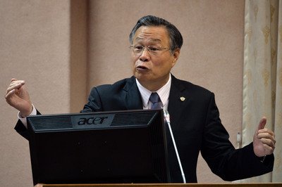 Verteidigungsminister Yen: Kein Kommentar zur Abwerbung chinesischer Studenten als Spione