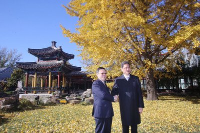 Wang-Zhang-Gespräche erfolgreich beendet