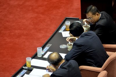 Premier stellt neuen Plan zur Lebensmittelsicherheit vor