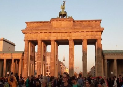 Taiwan und Deutschland heben Working Holiday-Quote an