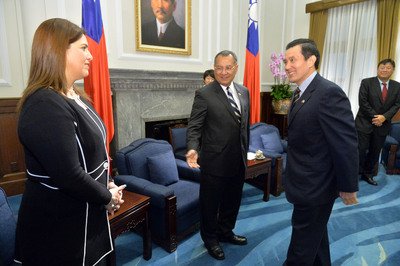 Präsident betont enge Verbindungen zu Guatemala