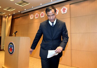 Premier nimmt Rücktrittsgesuch von Verkehrsminister an