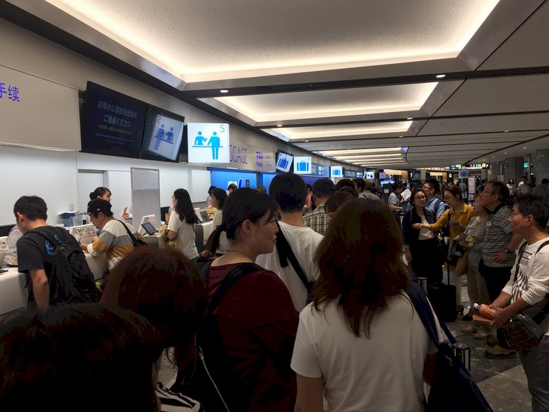 2240 Taiwaner nach Taifun und Erdbeben in Japan gestrandet