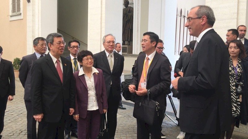 Vizepräsident Chen Chien-jen besucht Castel Gandolfo