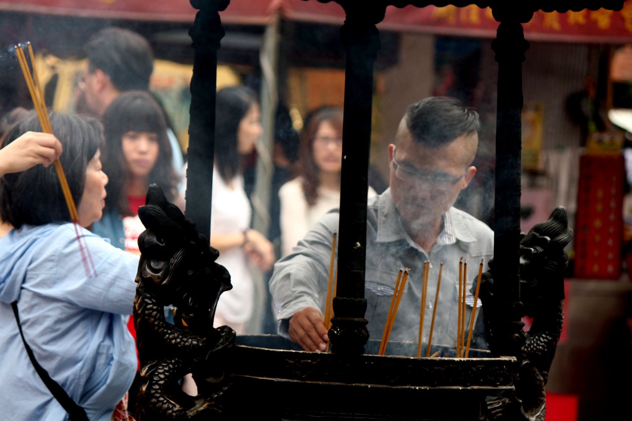 Reflektion aus Taiwan: Tempelbräuche I