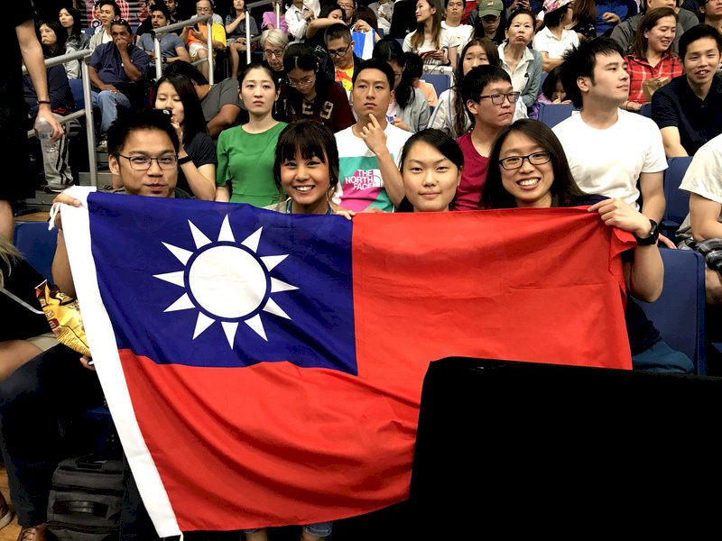 Junge Taiwaner springen ins Ausland