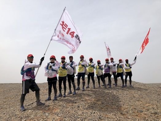 Jeffrey Lin: 116 Kilometer durch die Wüste Gobi