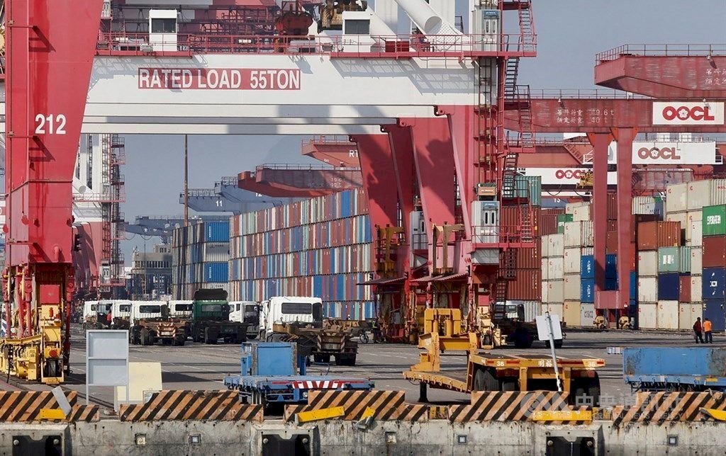 Exporte im Juli gestiegen
