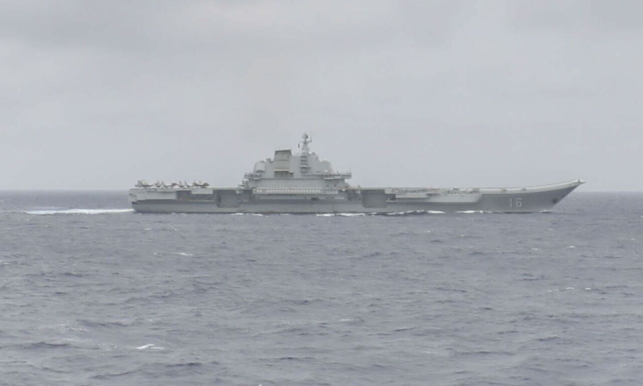 Chinesischer Flugzeugträger Liaoning in der Nähe von Taiwan gesichtet