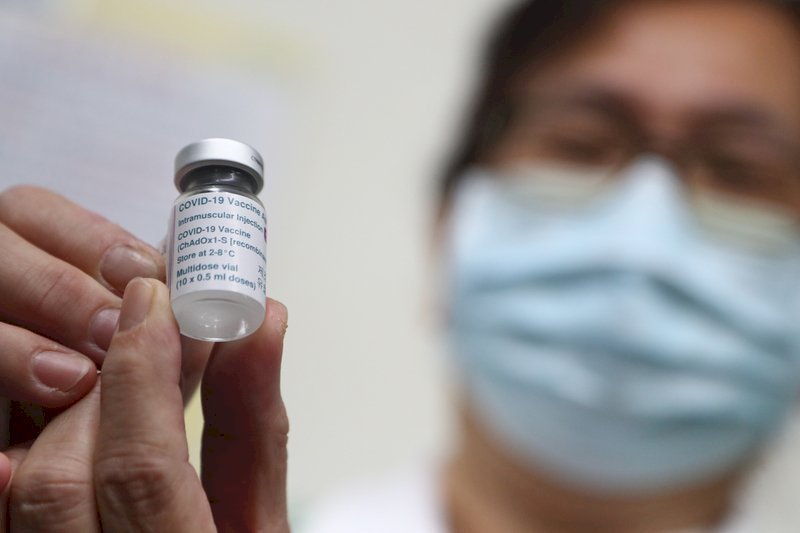 Krankenhäuser bieten ab sofort COVID-19-Impfstoffe für Auslandsreisende an