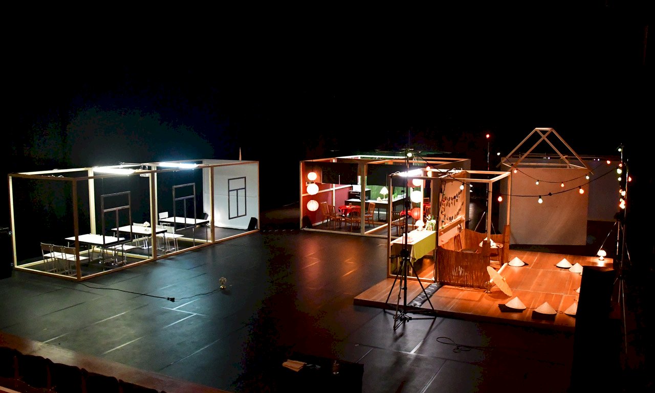 Taiwanisch-deutsches Dokumentartheater: Polymer DMT im Interview I