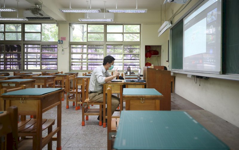 Corona: Arbeiten und Studieren von Zuhause