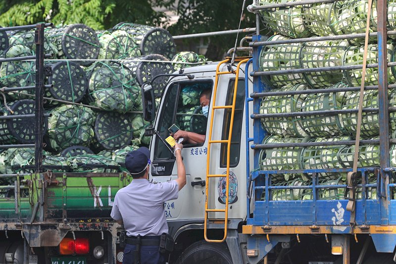 Mitarbeiter von Taipeier Landwirtschaftsfirma sollen geimpft werden