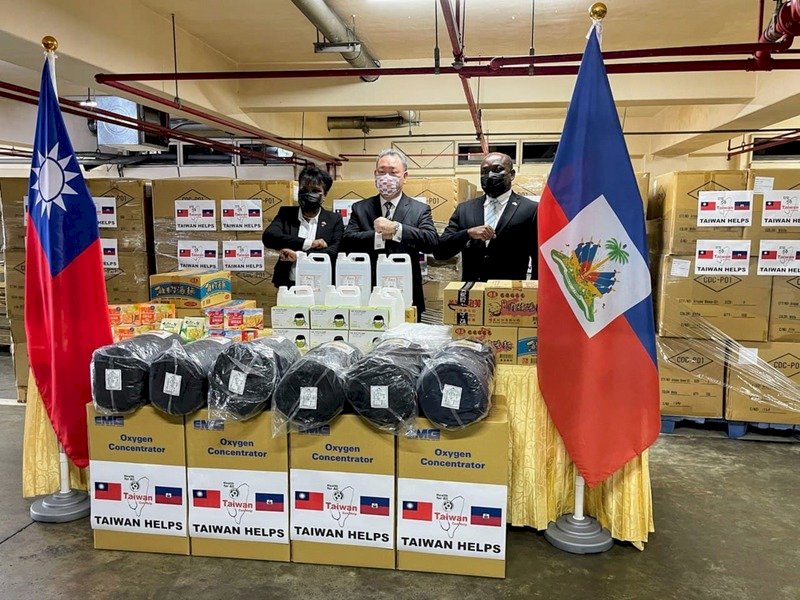 Erste Hilfslieferung nach Haiti auf dem Weg