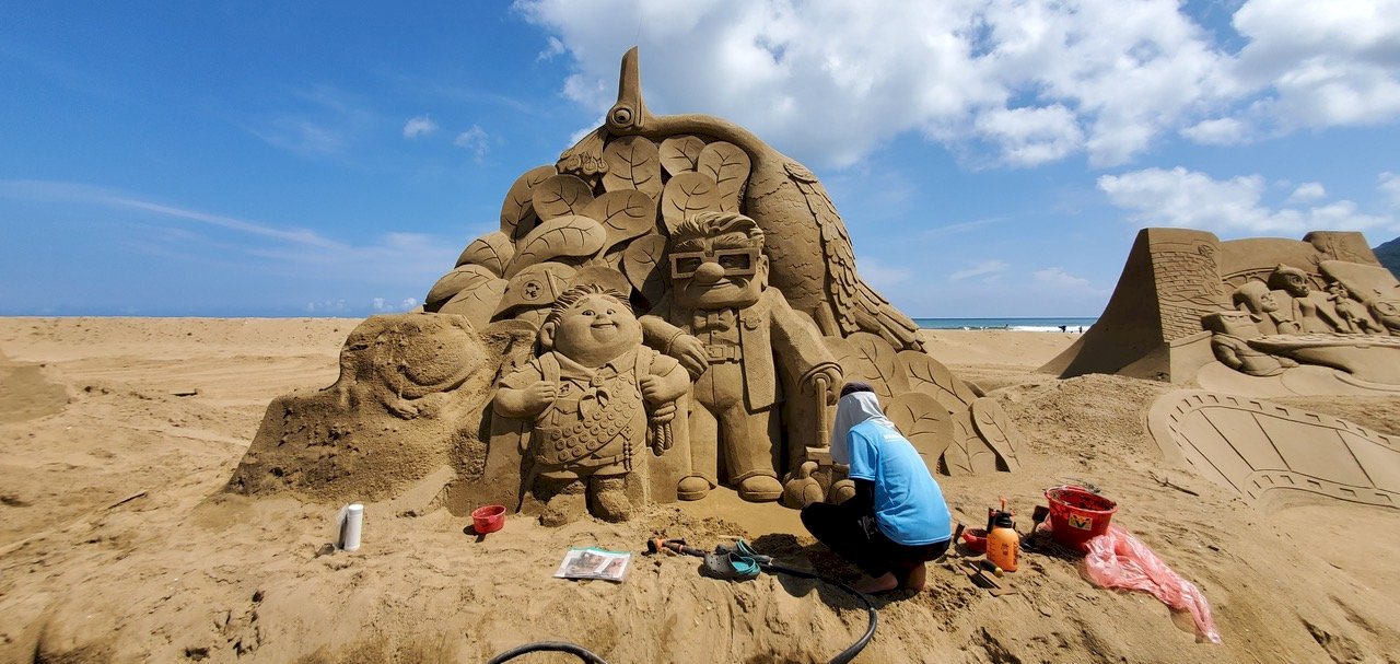 SandSkulpturen am Strand  von Fulong