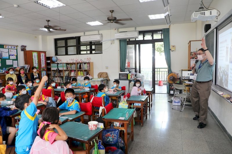 Bilinguales Taiwan bei 2030?