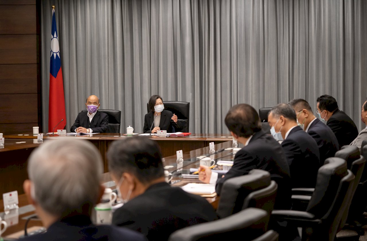 Tsai hält nationales Sicherheitstreffen zur Ukraine und COVID-19 Pandemie