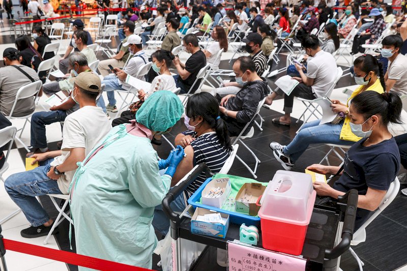 Taiwan unterzeichnet Vertrag über 4 Millionen Dosen Impfstoffe von BioNTech/Pfizer
