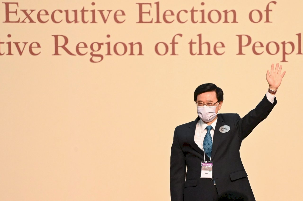 Wer ist Hongkongs neuer Regierungschef John Lee?