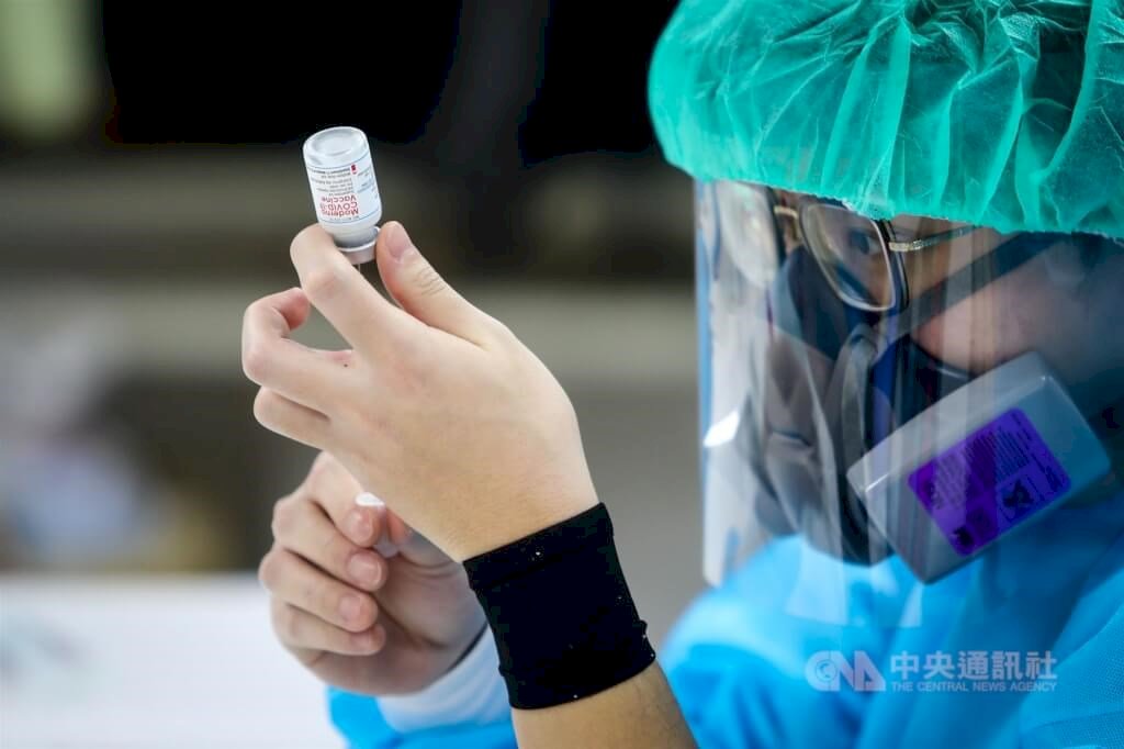 COVID-19: Notfallgenehmigung für Moderna-Impfstoff der zweiten Generation