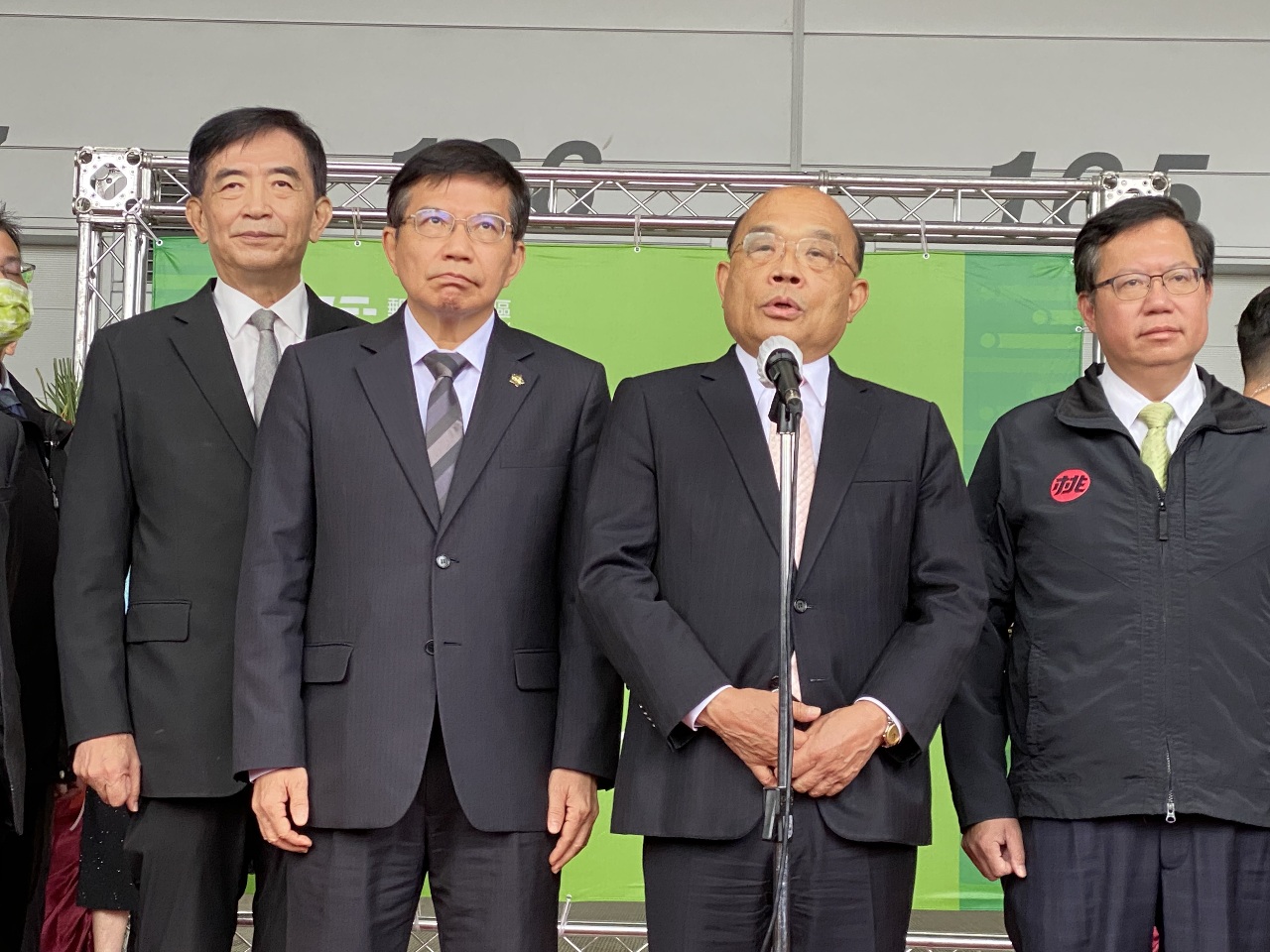 Premierminister Su Tseng-chang fordert Ruhe und Zeit für die Übergabe des DPP-Stabs an eine neue Generation