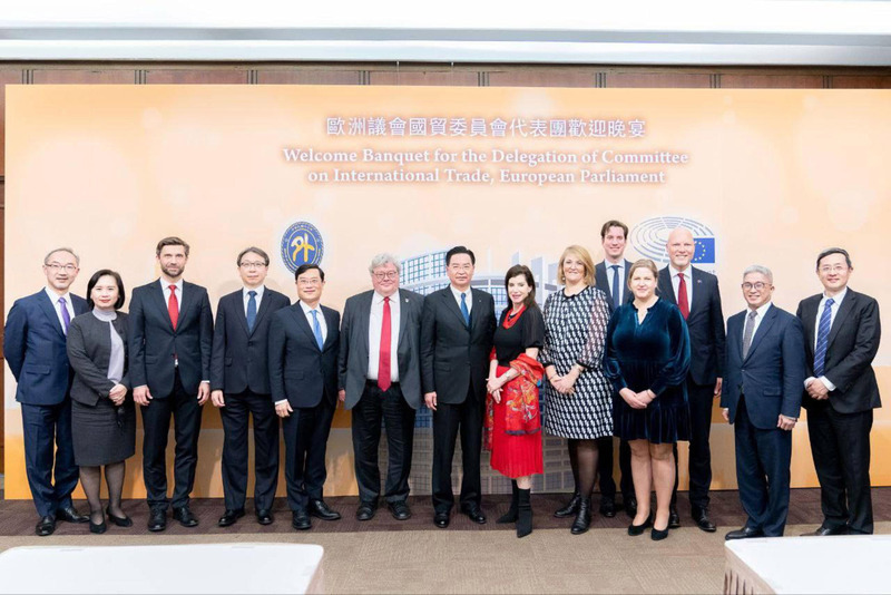 Außenminister Joseph Wu über Taiwans internationale Beziehungen