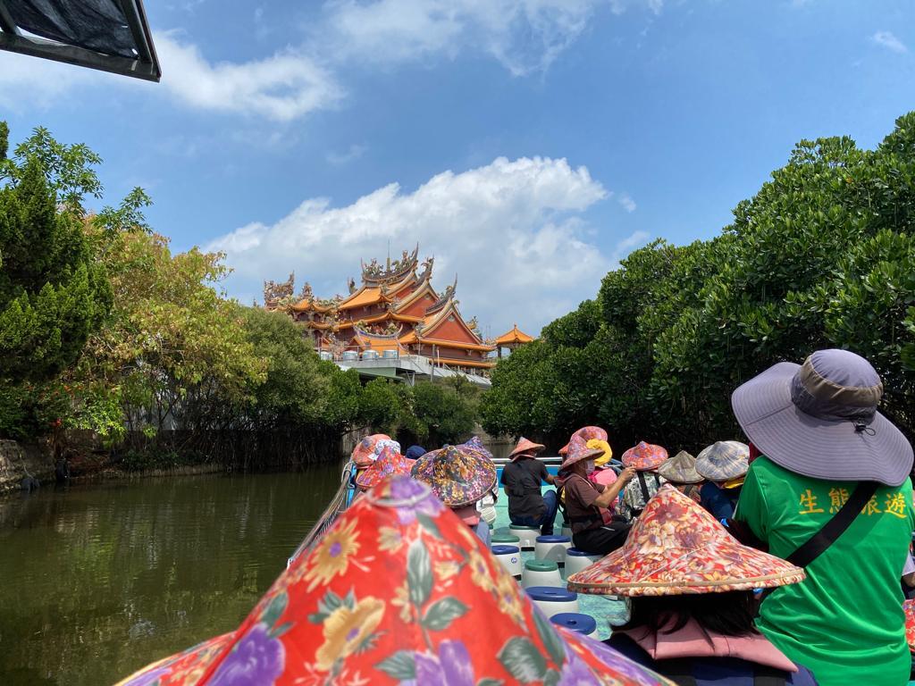 Eine Reise rund um die Insel