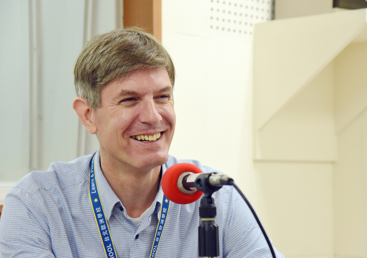Andreas Hilsbos als Schulleiter der Deutschen Schule Taipei (2) Identitätsstiftende Multikulturalität