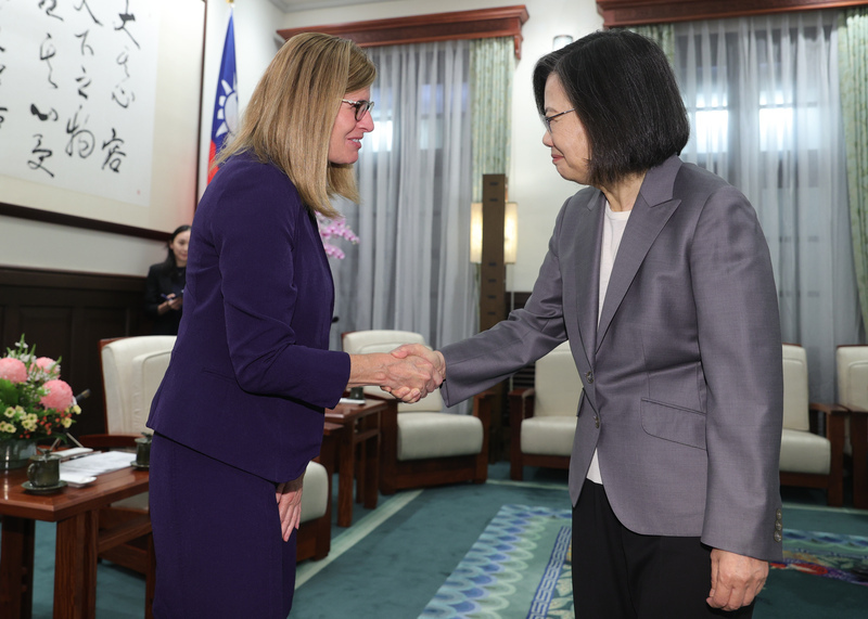 Treffen mit US-Delegation: Präsidentin Tsai betont Bedeutung von Cybersicherheit