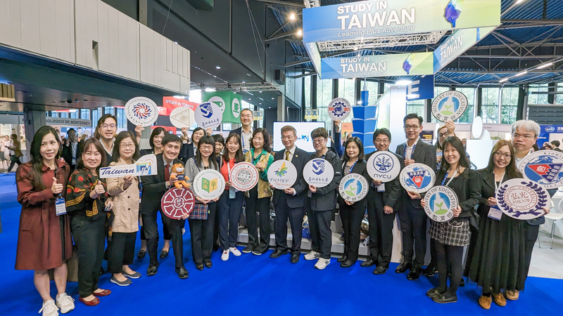 Taiwanische Universitäten präsentieren sich auf der European Educators Annual Conference in den Niederlanden