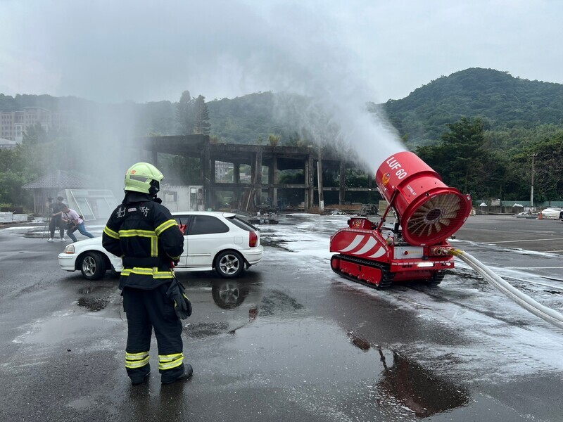 Feuerwehrroboter bei der Taipei Feuerwehr