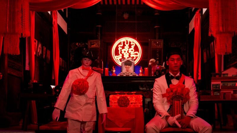Der Film Marry my Dead Body und Geisterhochzeiten