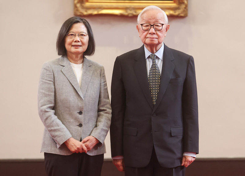 TSMC-Gründer Chang als Vertreter von Präsidentin Tsai bei APEC-Konferenz