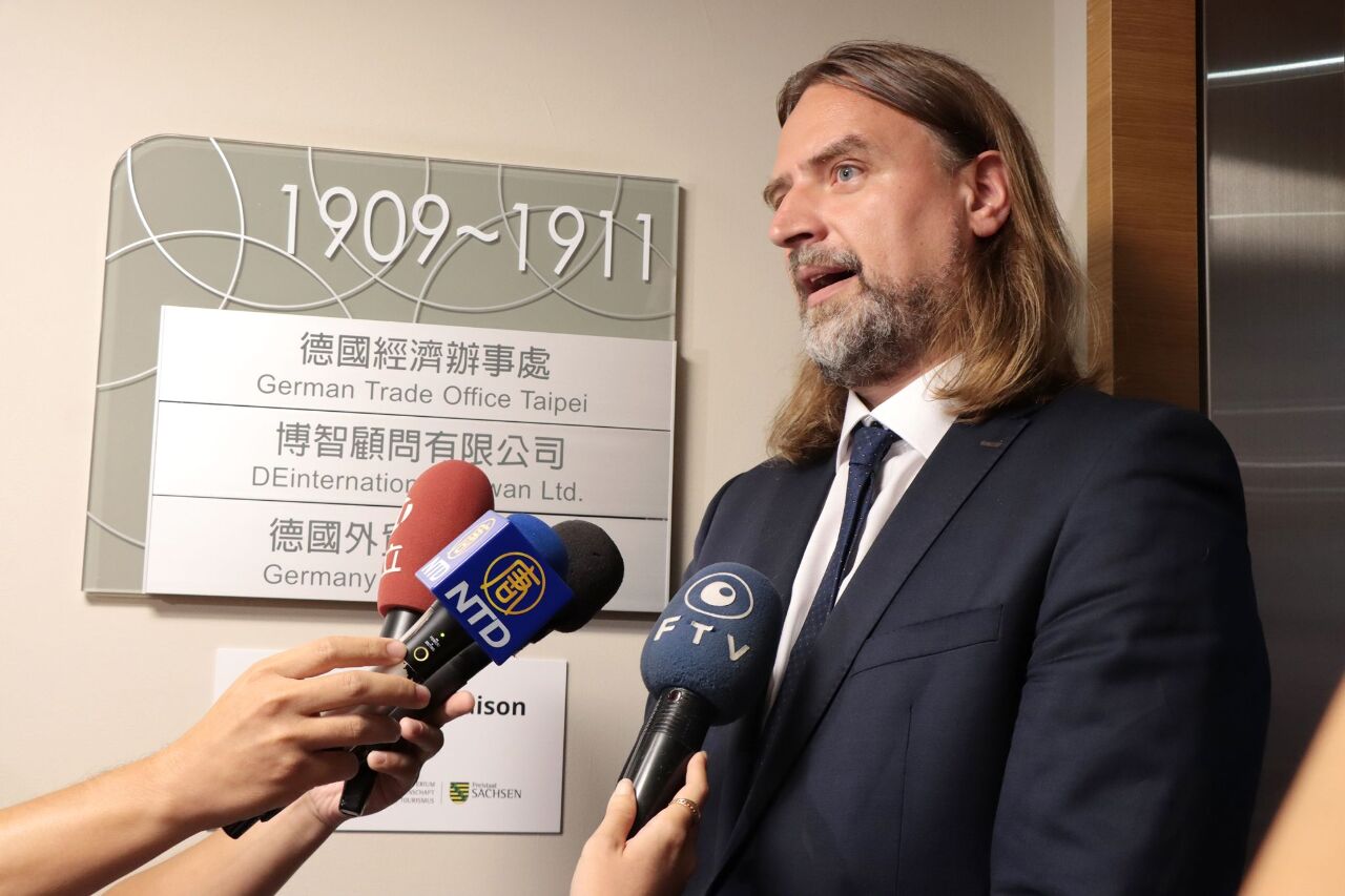 Josef Goldberger (2): Leiter des Wissenschaftlichen Koordinierungsbüros des Freistaates Sachsen in Taiwan