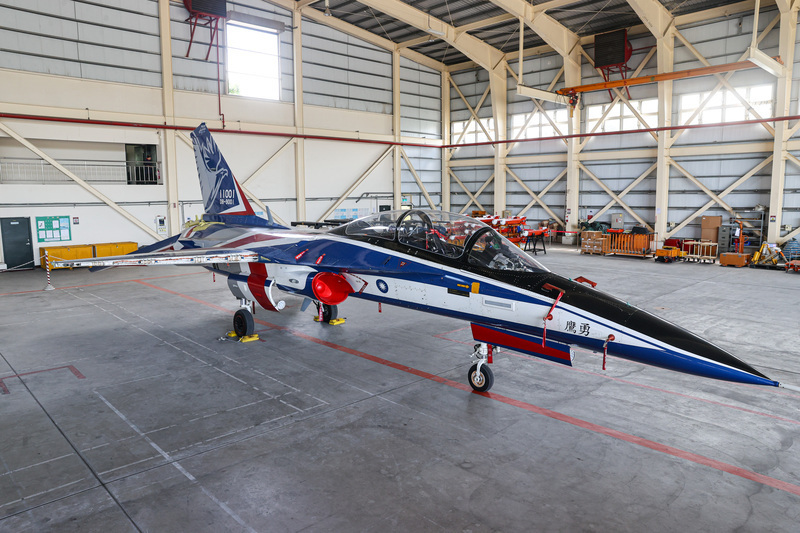 Präsidentin Tsai eröffnet Luftwaffenflugtrainingseinheit in Kaohsiung