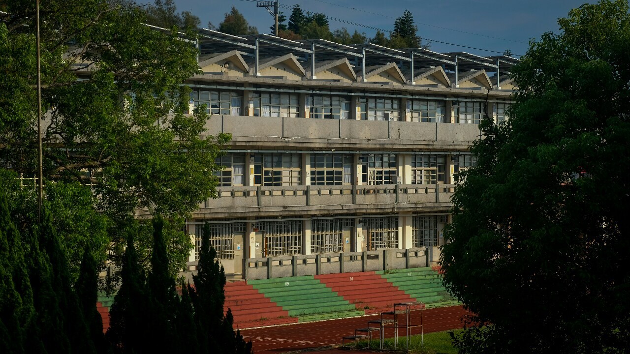 Präsidentschaftskandidaten äußern sich über tödlichen Angriff auf Schulgelände