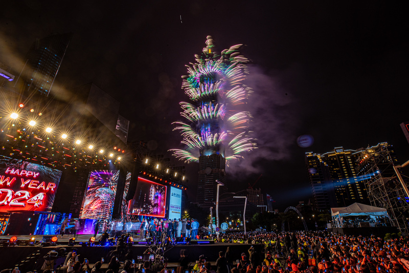 Taiwan begrüßt das neue Jahr mit Countdown-Partys und Feuerwerkshows
