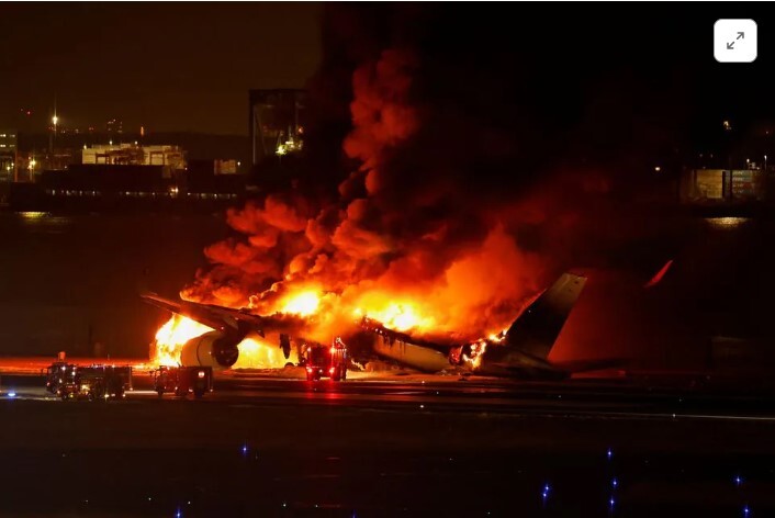 Flugzeugzusammenstoß am Flughafen Tokio– fünf Tote