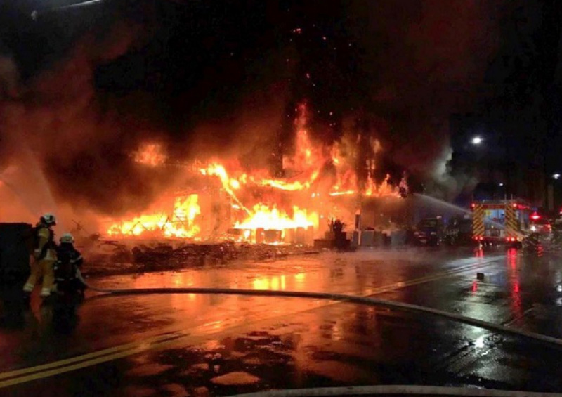Frau erhält lebenslange Haftstrafe wegen Brandstiftung mit Todesopfern